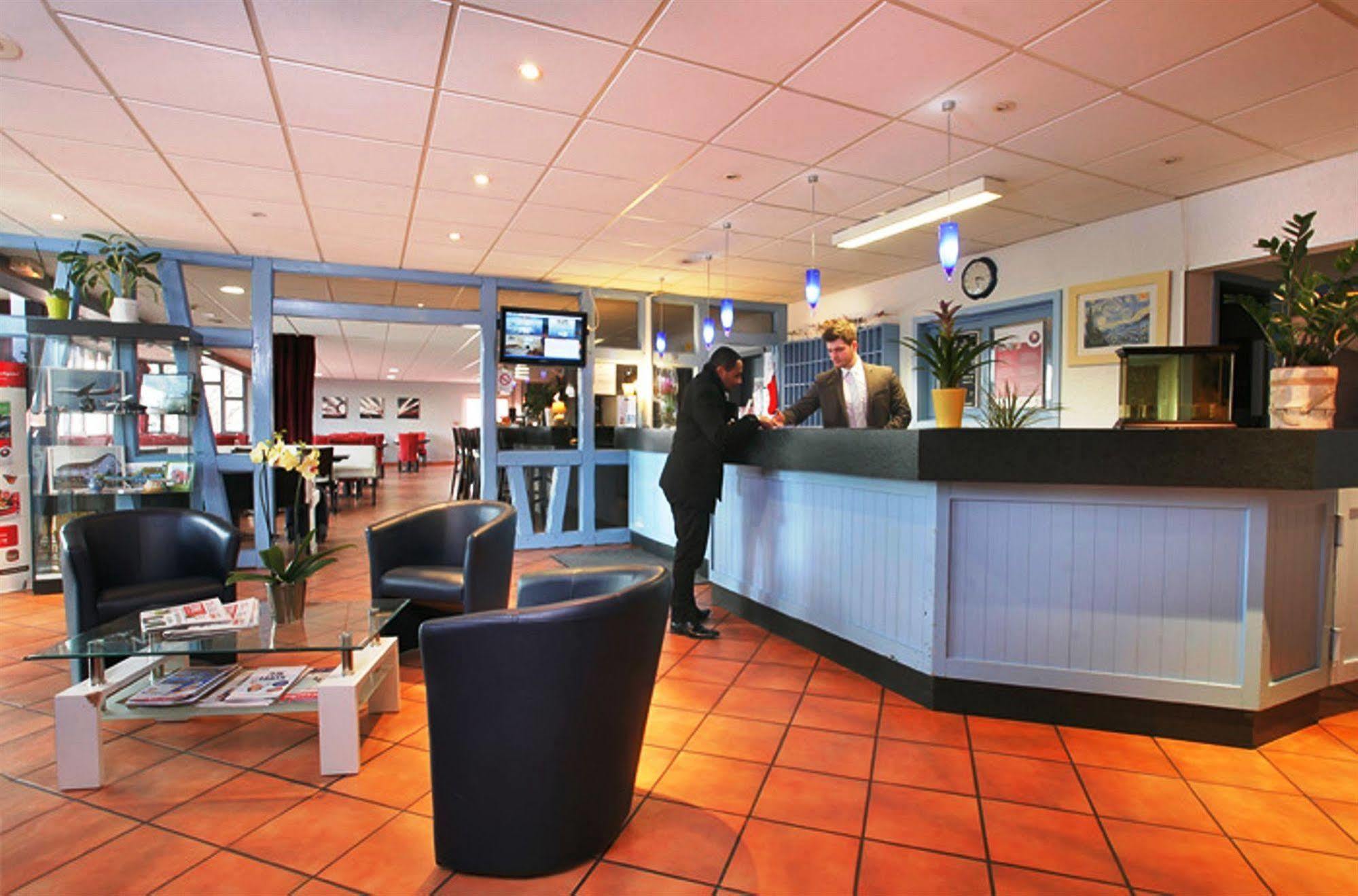 Ibis Styles Bale-Mulhouse Aeroport Hotel Blotzheim Eksteriør billede
